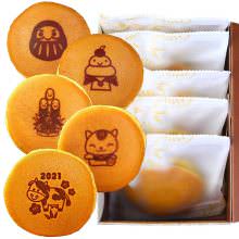 お正月のイラスト入り どら焼き 丑年 うし 販売価格 1 080円 税込 21年 新着商品 文の菓 教えて コラム お正月のイラスト入り どら焼き 丑年 うし 販売価格 1 080円 税込 21年 新着商品 文の菓 教えて コラム