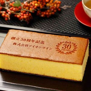 会社の記念品で…オーダー品なのにすぐに届いて助かりました。