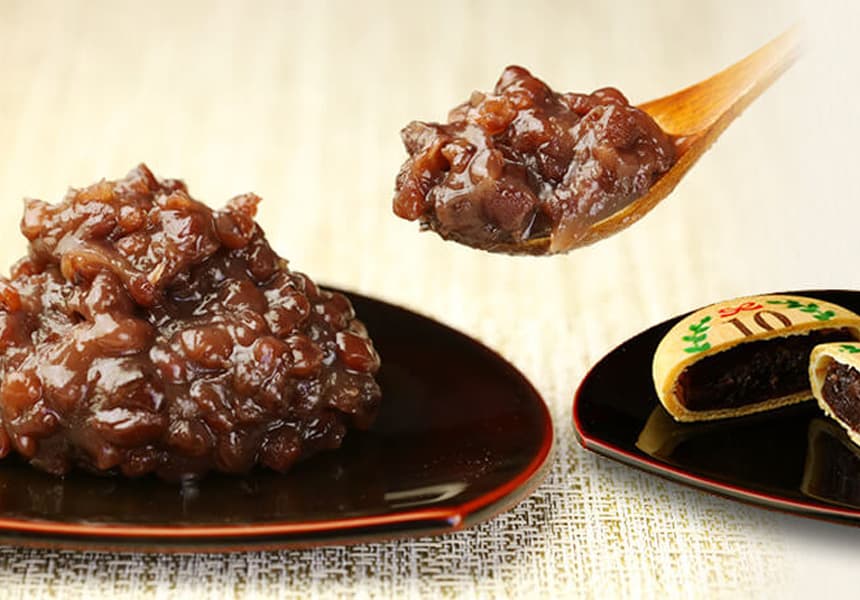 北海道産小豆のつぶし餡と最中