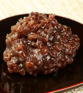 厳選した小豆に、ほどよい優しい甘味